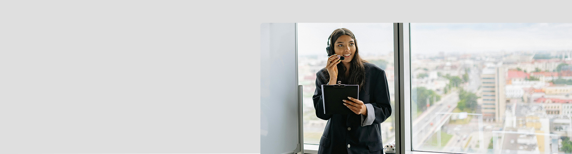 contact-banner